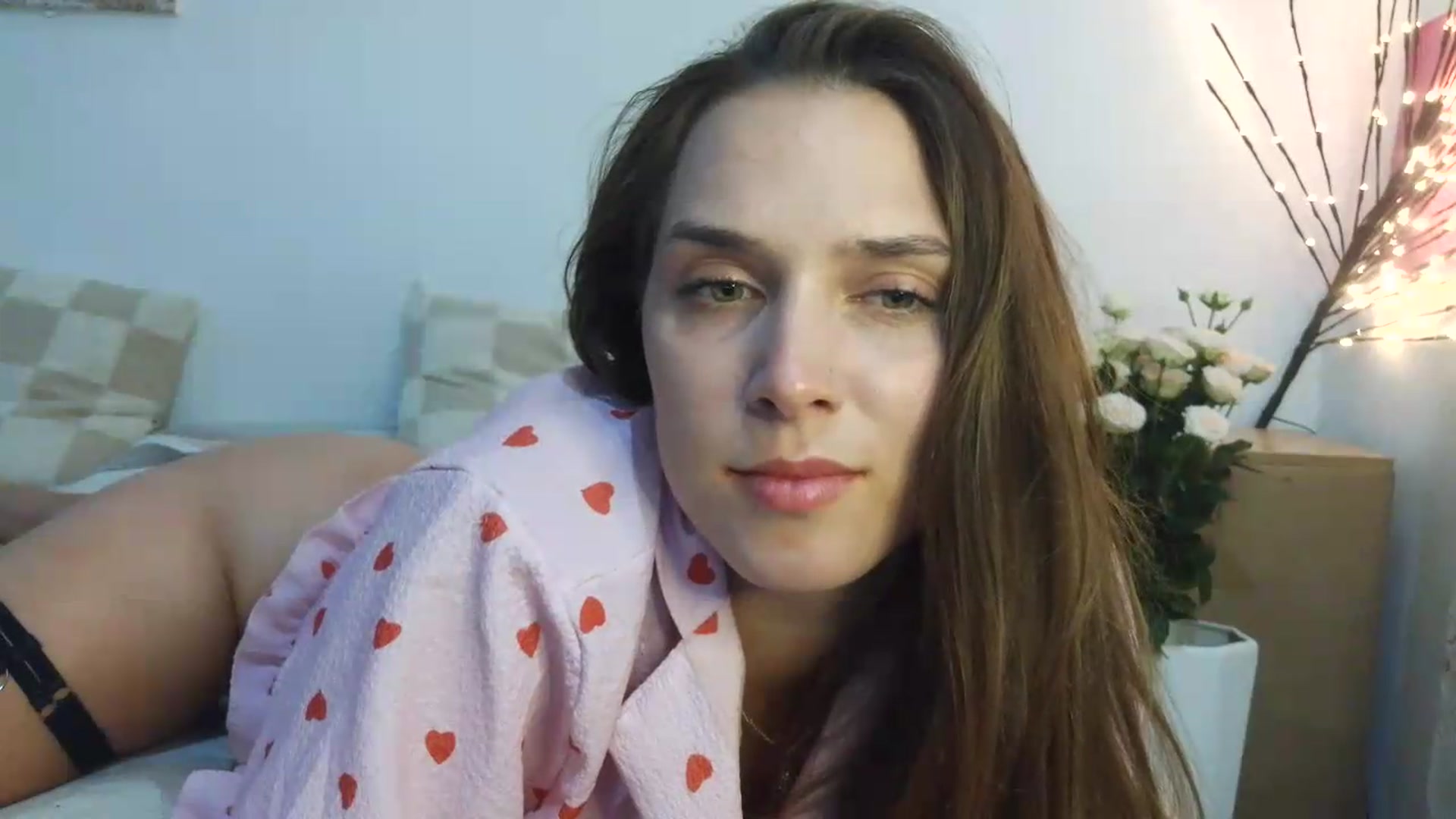 Gallery image thumbnail from NayaFrost's myfreecams stream on, 08/13/2026, 14:29 image 3 of 20