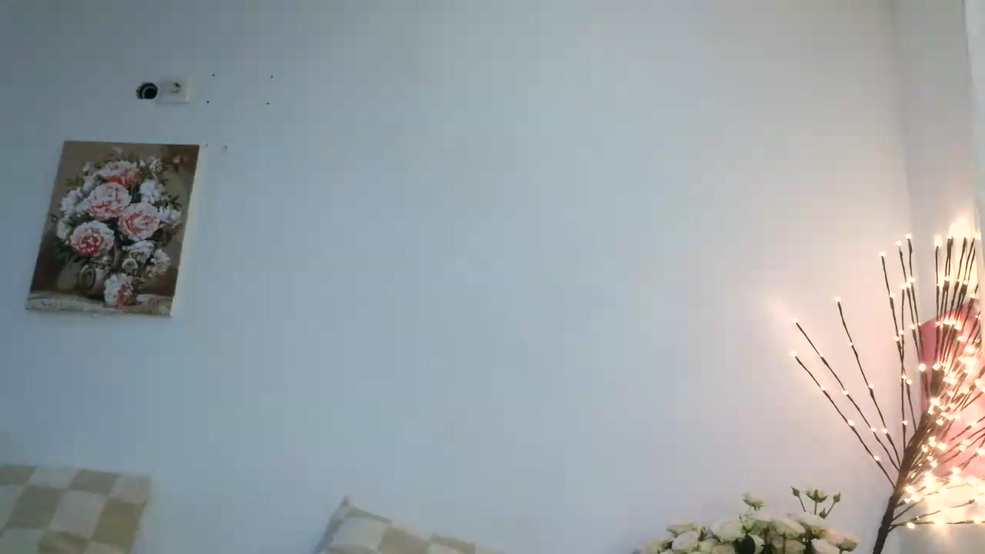Gallery image thumbnail from NayaFrost's myfreecams stream on, 08/13/2026, 17:17 image 18 of 20