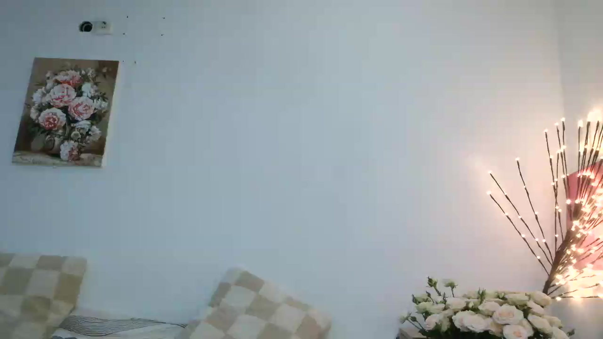 Gallery image thumbnail from NayaFrost's myfreecams stream on, 08/14/2026, 15:27 image 1 of 20