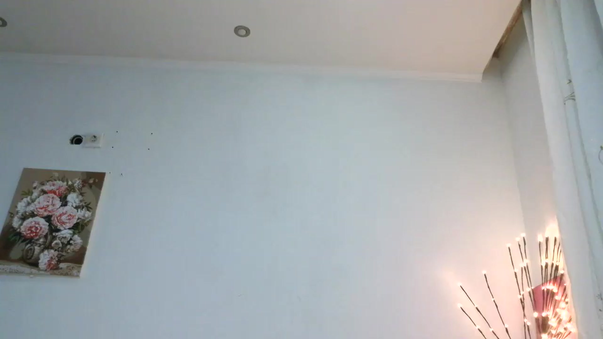 Gallery image thumbnail from NayaFrost's myfreecams stream on, 08/14/2026, 16:54 image 13 of 20