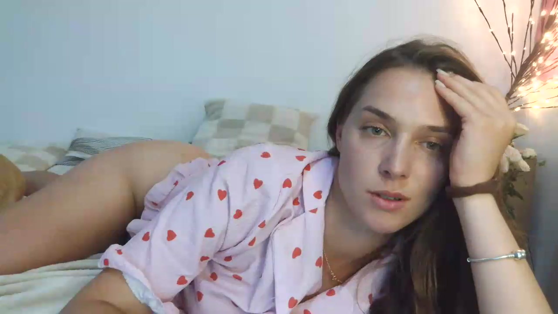 Gallery image thumbnail from NayaFrost's myfreecams stream on, 08/16/2026, 15:43 image 5 of 20