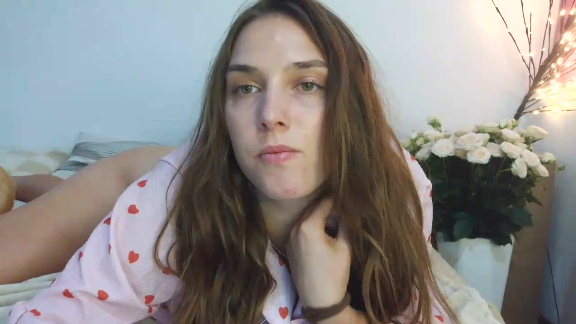 Gallery image thumbnail from NayaFrost's myfreecams stream on, 08/16/2026, 15:43 image 4 of 20