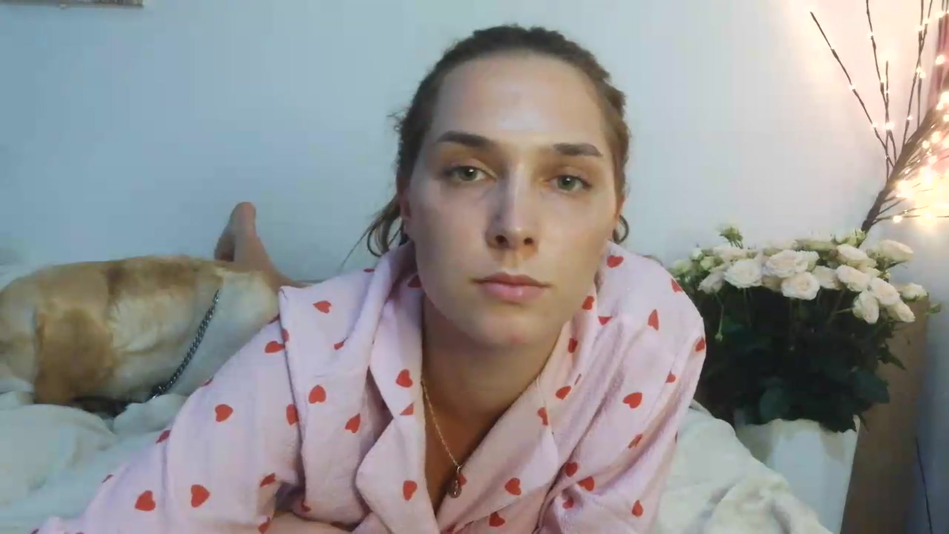 Gallery image thumbnail from NayaFrost's myfreecams stream on, 08/16/2026, 17:32 image 2 of 20
