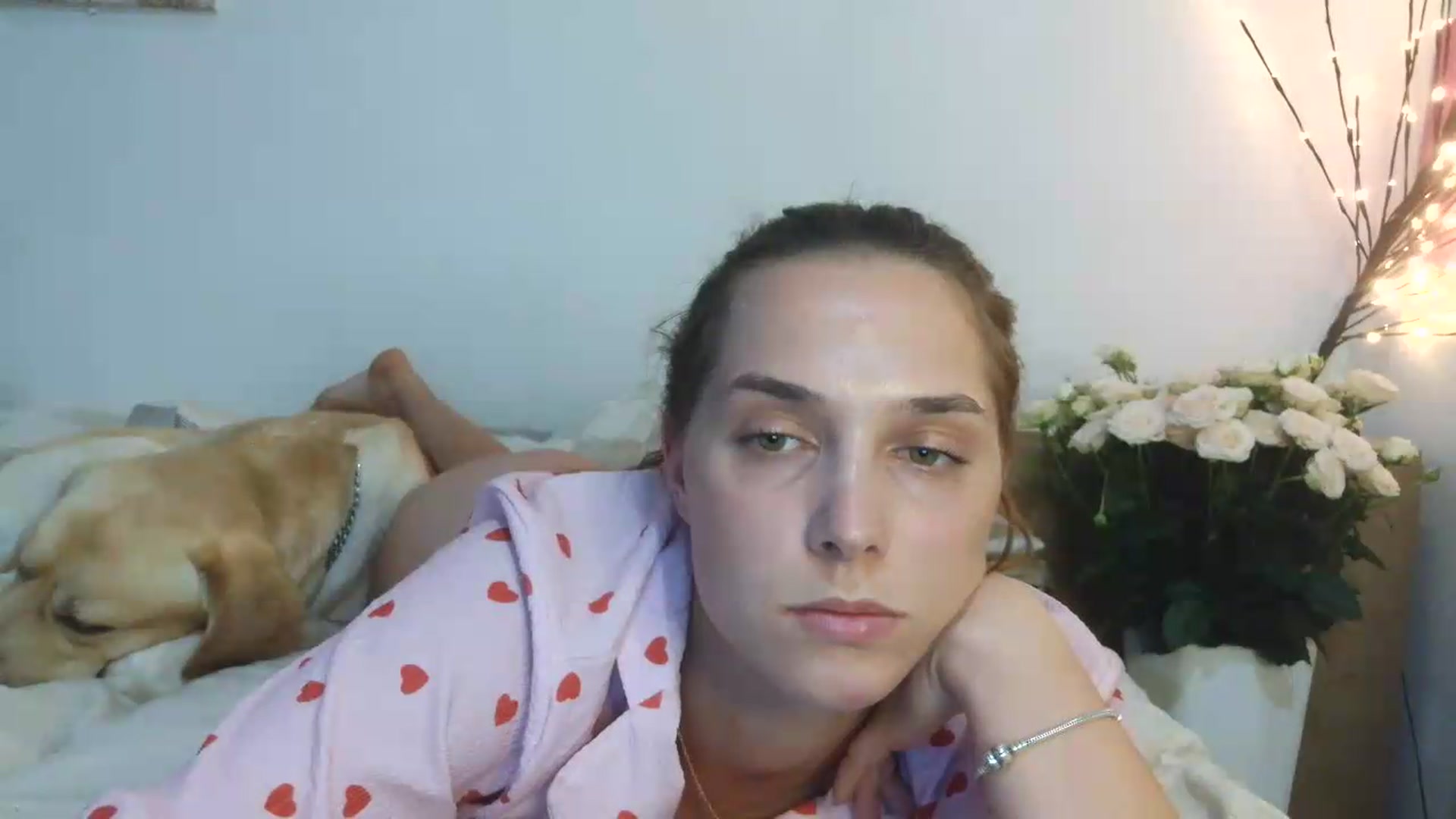 Gallery image thumbnail from NayaFrost's myfreecams stream on, 08/16/2026, 17:32 image 8 of 20