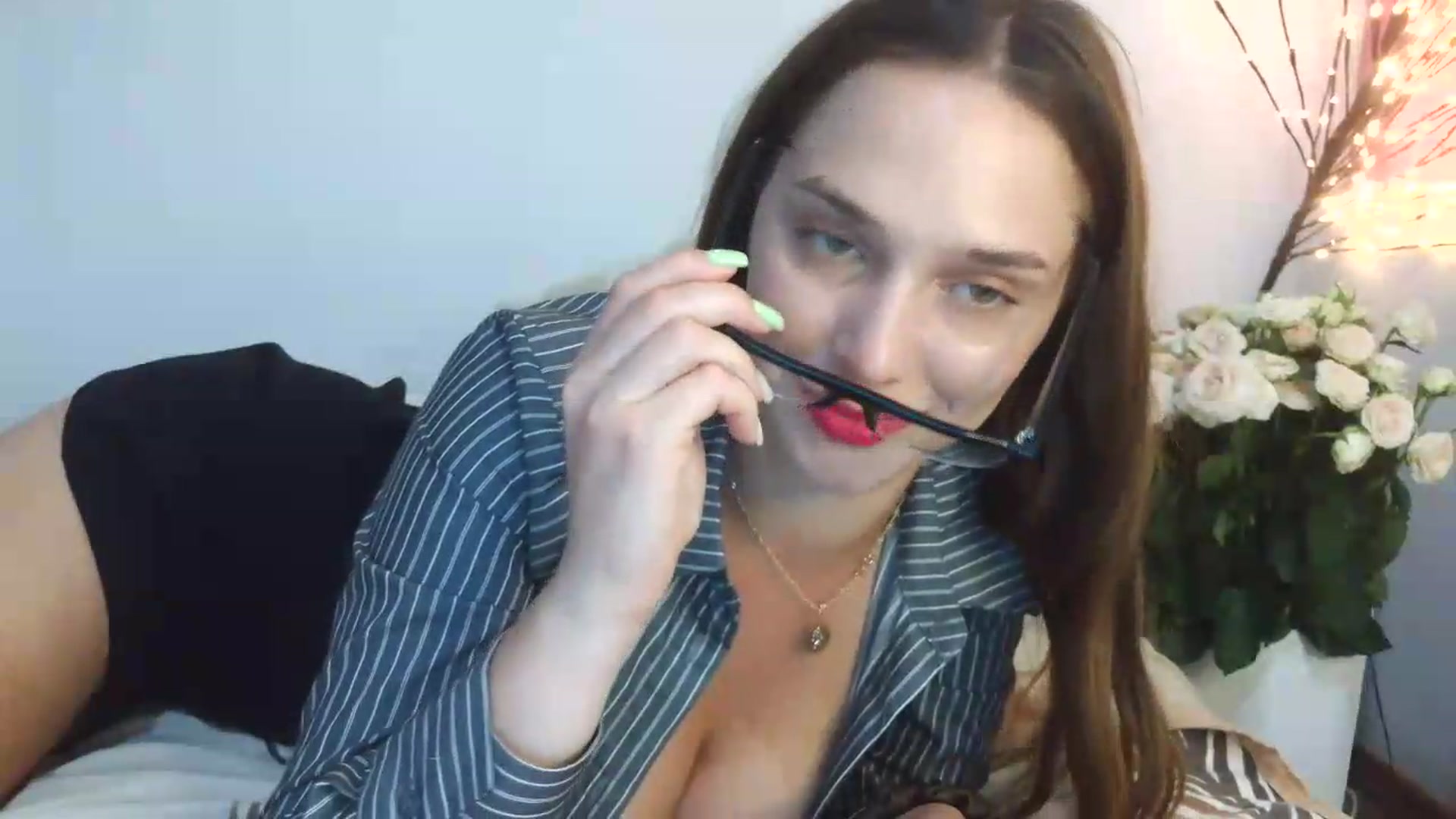 Gallery image thumbnail from NayaFrost's myfreecams stream on, 08/19/2026, 12:35 image 5 of 20