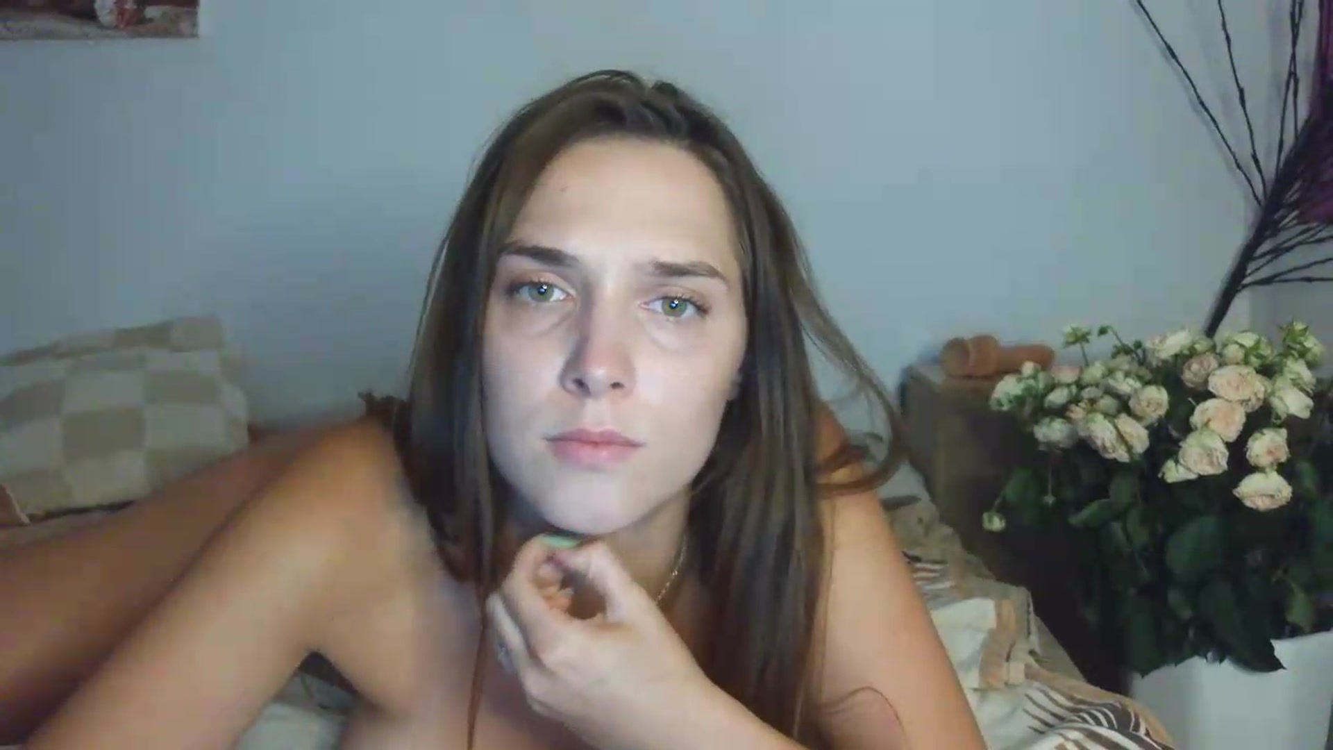 Gallery image thumbnail from NayaFrost's myfreecams stream on, 08/20/2026, 14:21 image 15 of 20