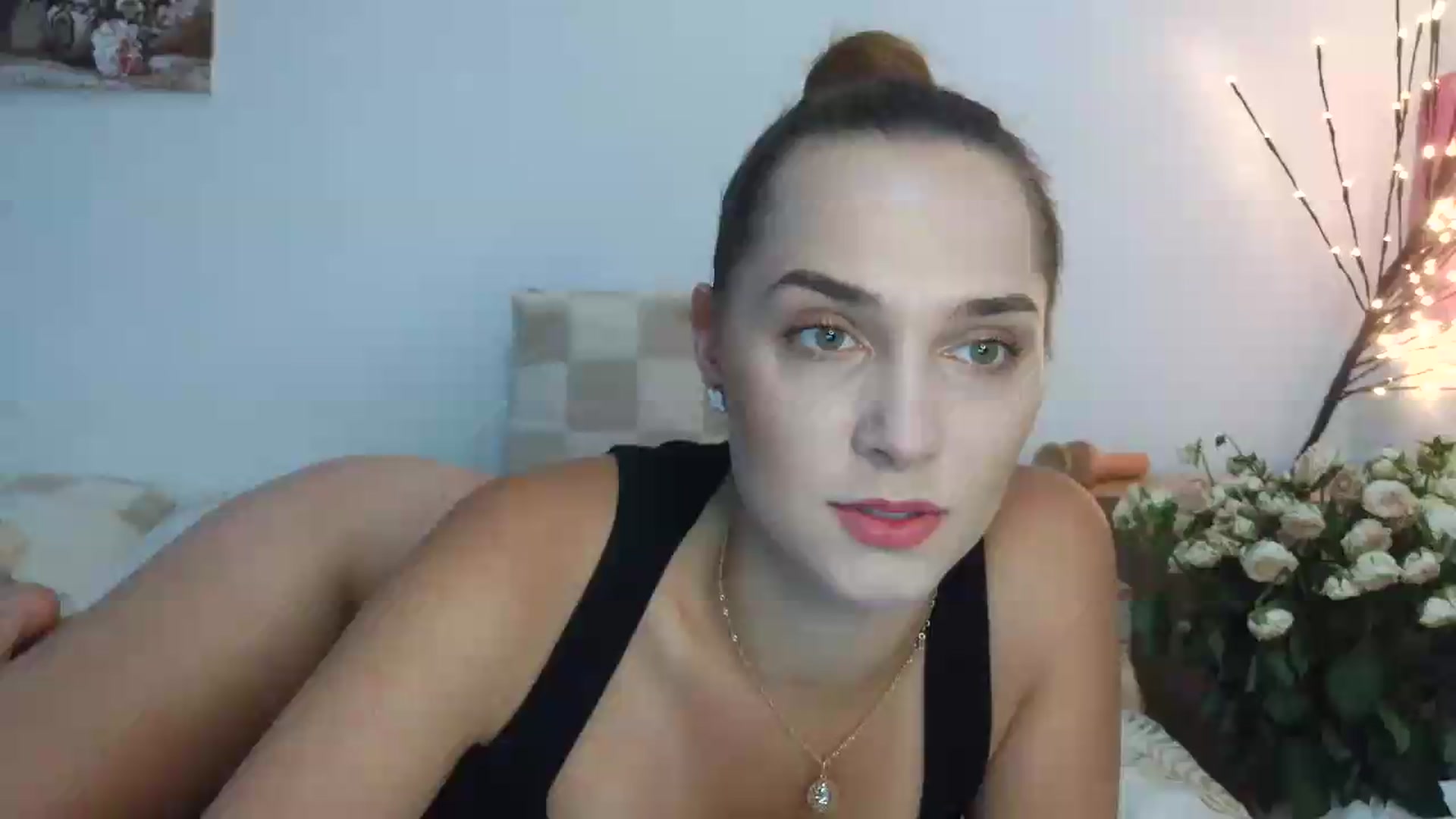 Gallery image thumbnail from NayaFrost's myfreecams stream on, 08/21/2026, 11:07 image 4 of 20