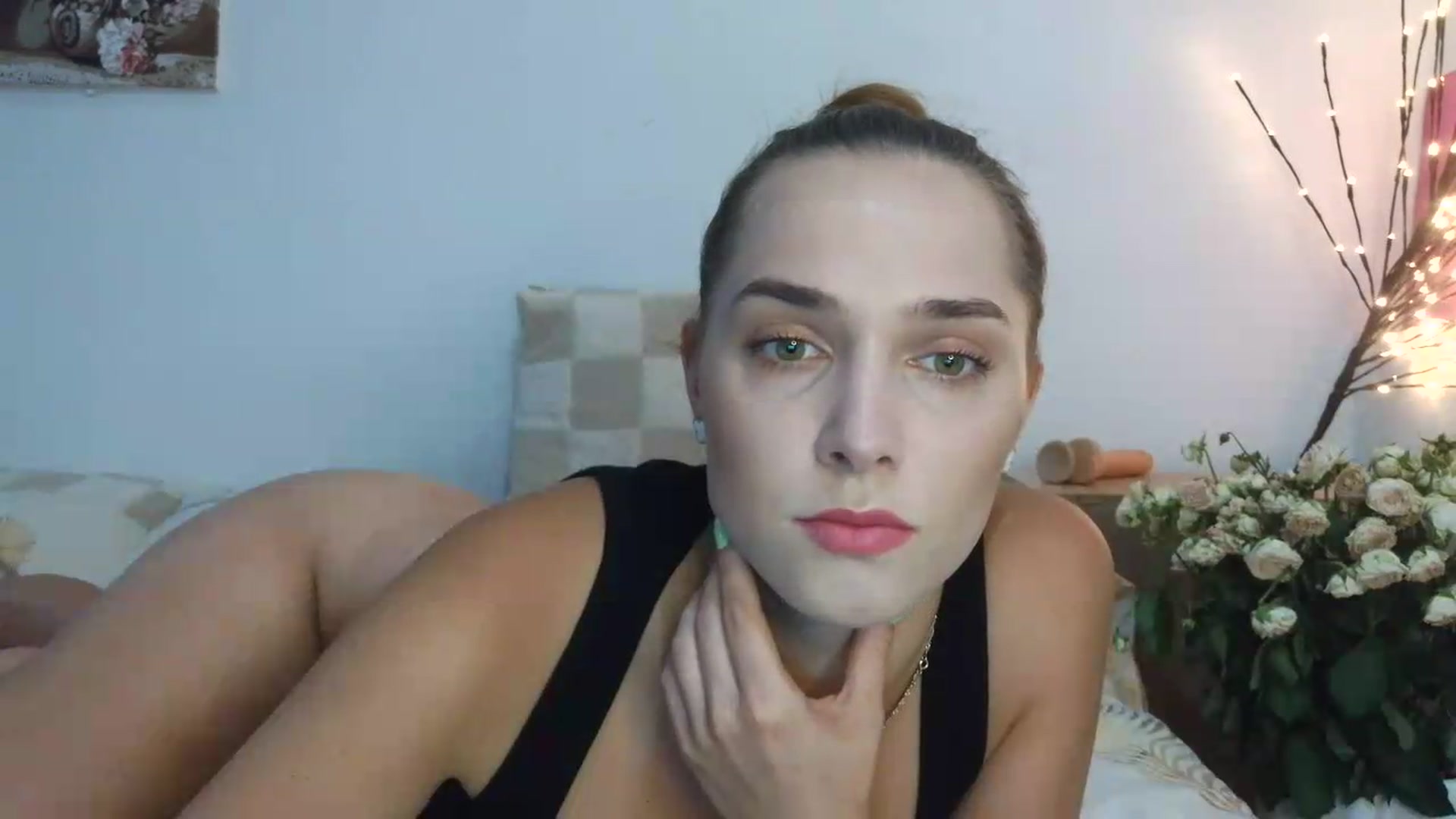 Gallery image thumbnail from NayaFrost's myfreecams stream on, 08/21/2026, 11:07 image 2 of 20