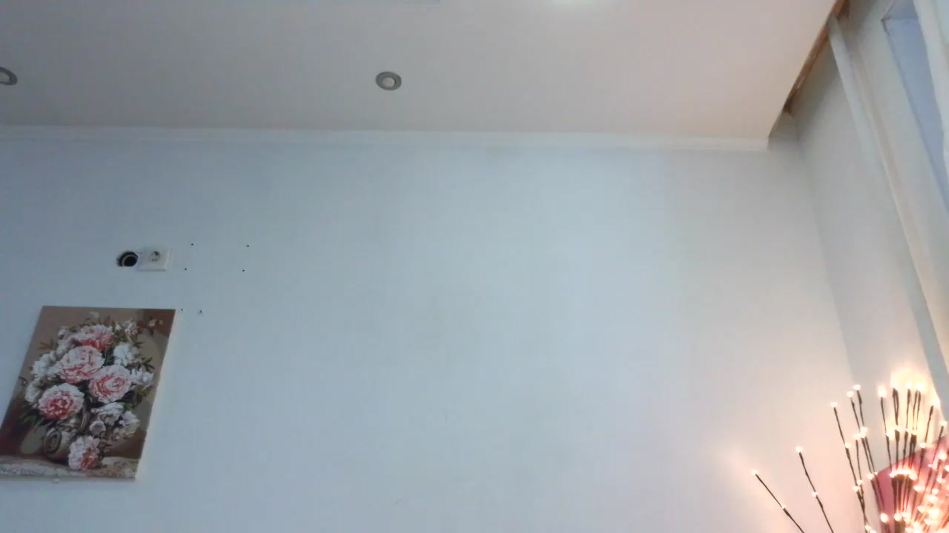 Gallery image thumbnail from NayaFrost's myfreecams stream on, 08/21/2026, 11:57 image 14 of 20