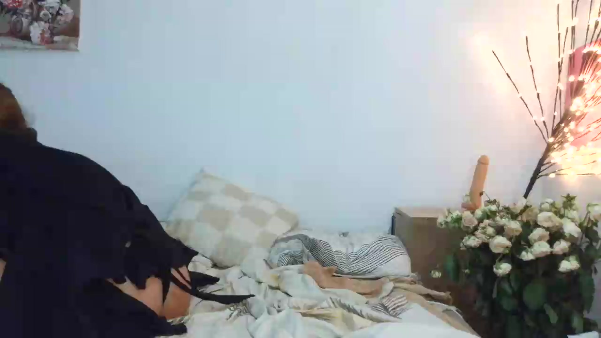 Gallery image thumbnail from NayaFrost's myfreecams stream on, 08/21/2026, 11:57 image 1 of 20