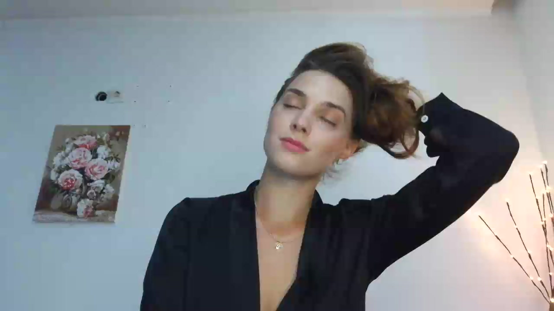 Gallery image thumbnail from NayaFrost's myfreecams stream on, 08/21/2026, 12:17 image 4 of 20