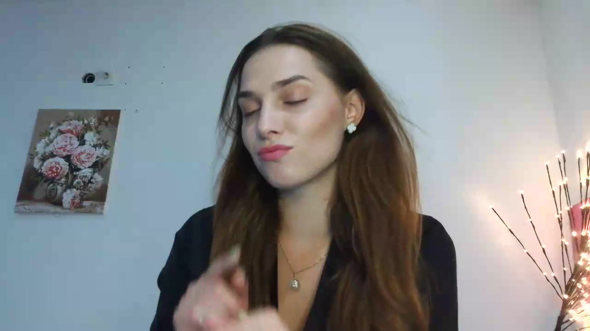 Gallery image thumbnail from NayaFrost's myfreecams stream on, 08/21/2026, 12:17 image 11 of 20