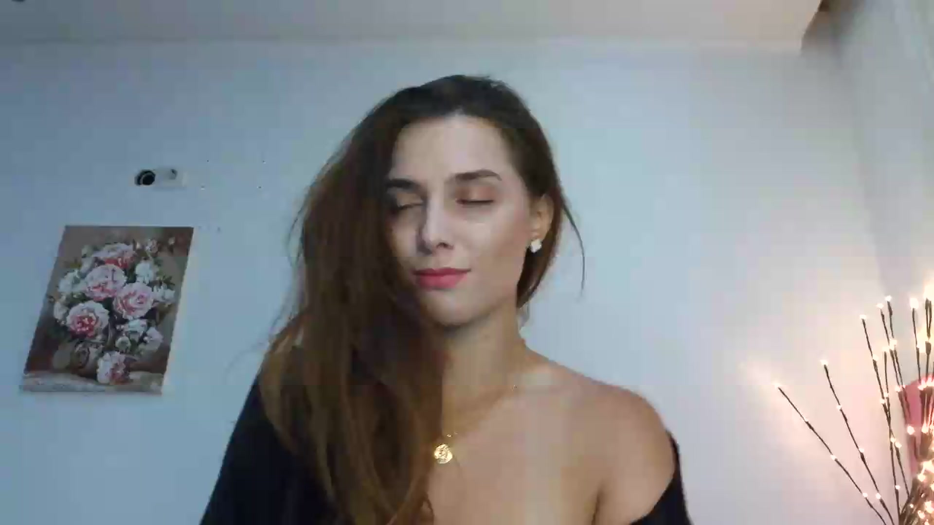 Gallery image thumbnail from NayaFrost's myfreecams stream on, 08/21/2026, 12:50 image 1 of 20
