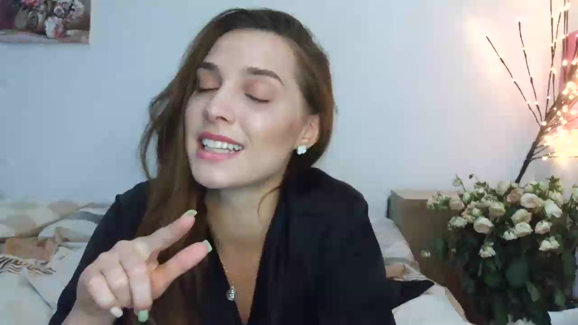 Gallery image thumbnail from NayaFrost's myfreecams stream on, 08/21/2026, 13:07 image 18 of 20