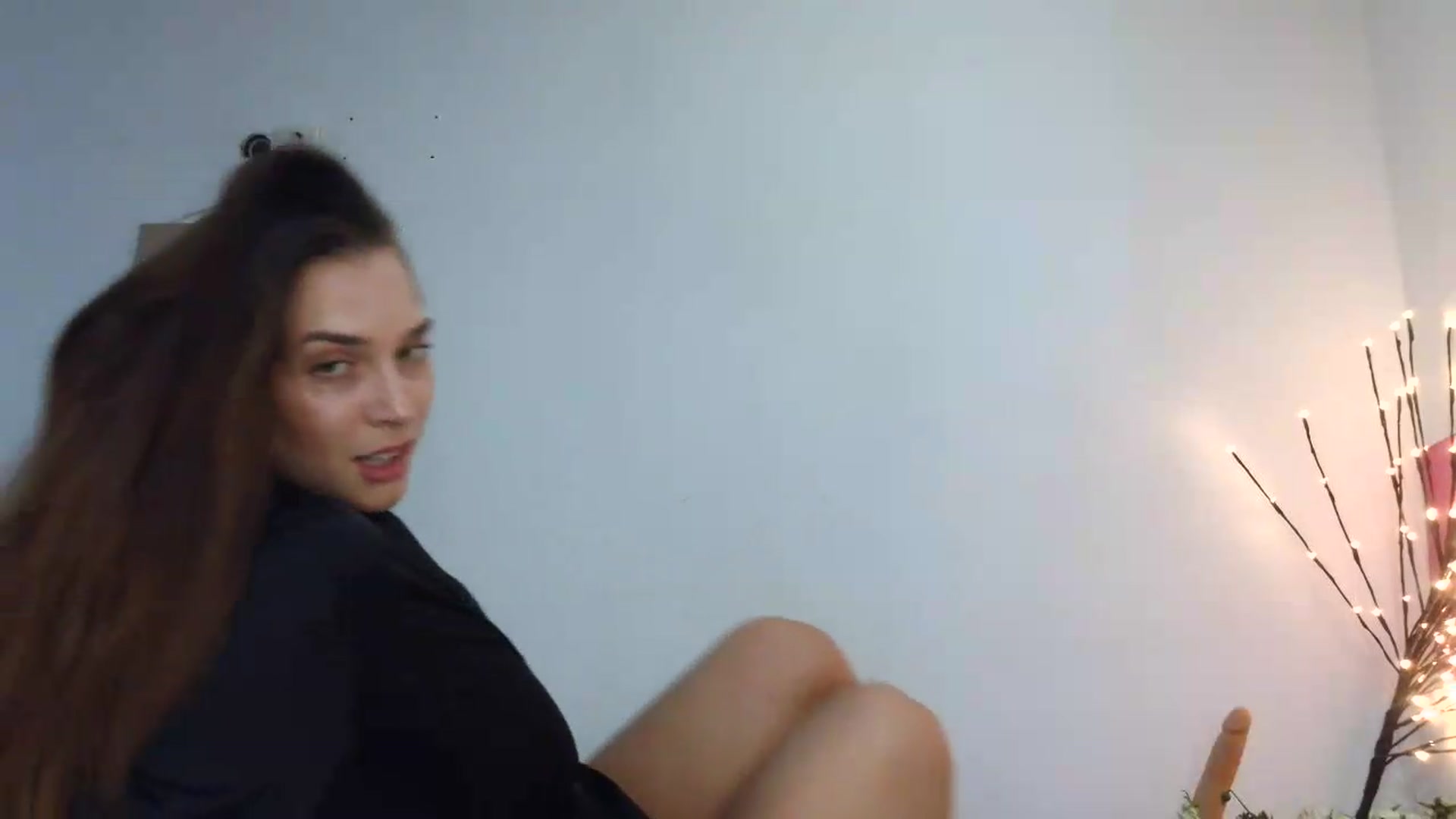 Gallery image thumbnail from NayaFrost's myfreecams stream on, 08/21/2026, 13:52 image 11 of 20