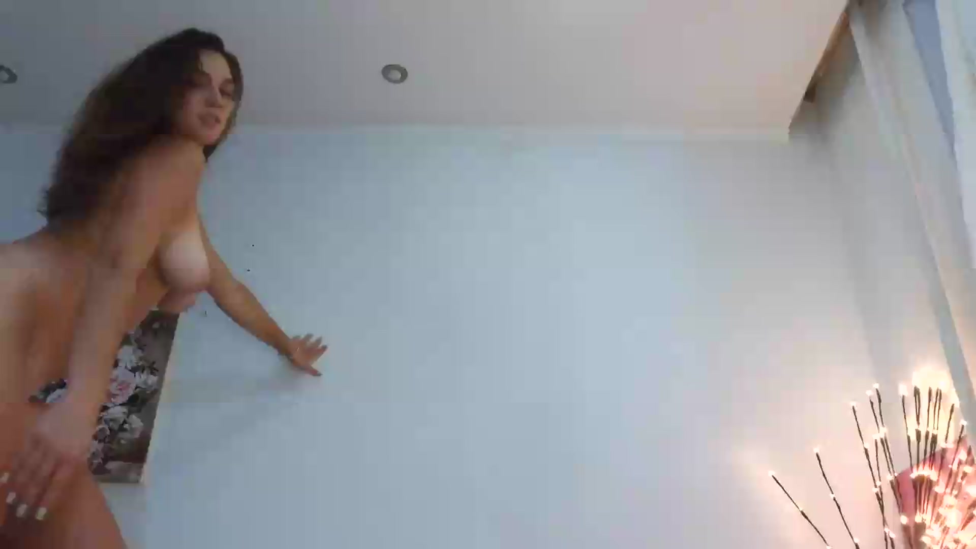 Gallery image thumbnail from NayaFrost's myfreecams stream on, 08/21/2026, 14:22 image 10 of 20