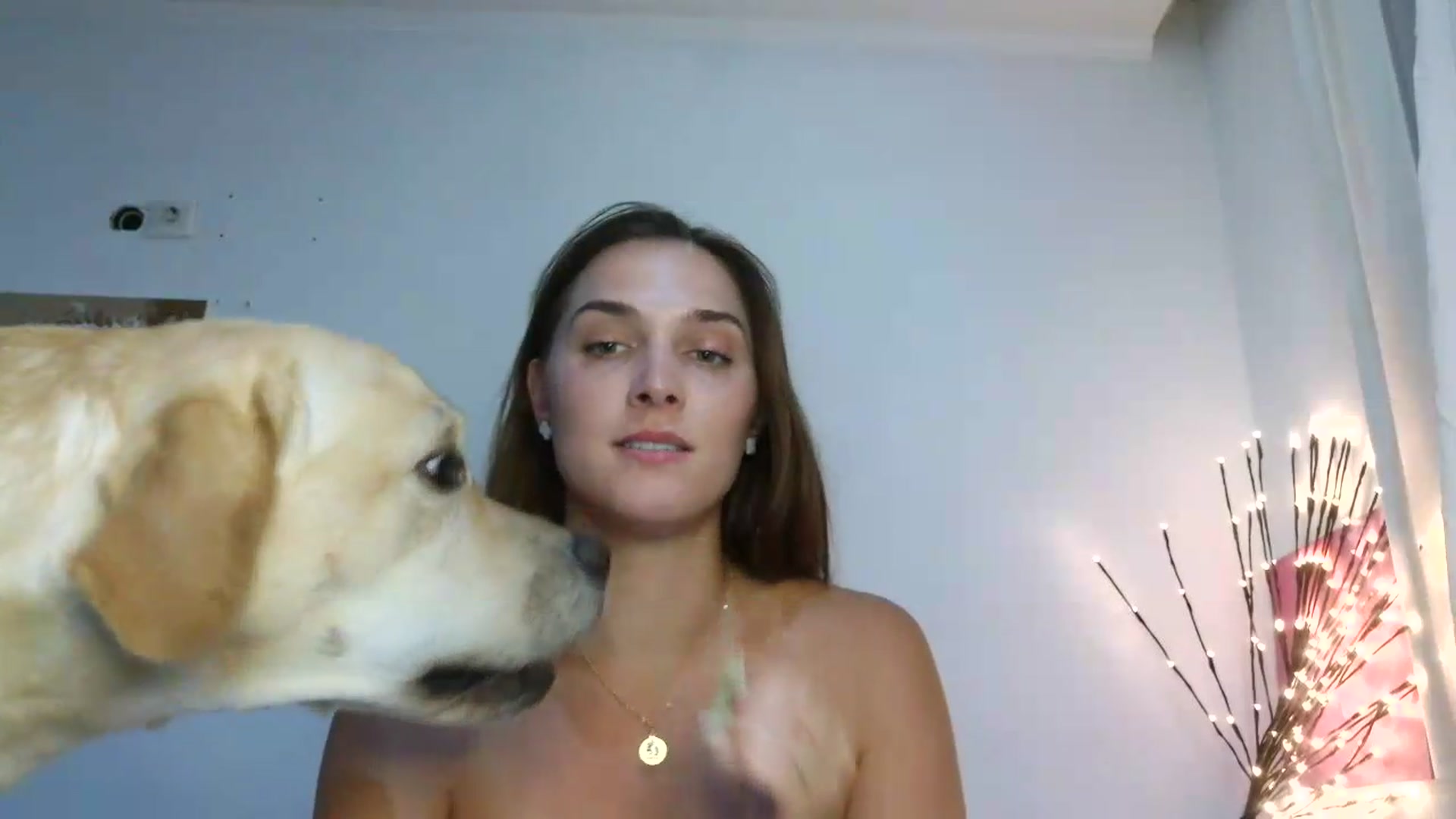 Gallery image thumbnail from NayaFrost's myfreecams stream on, 08/21/2026, 16:04 image 16 of 20