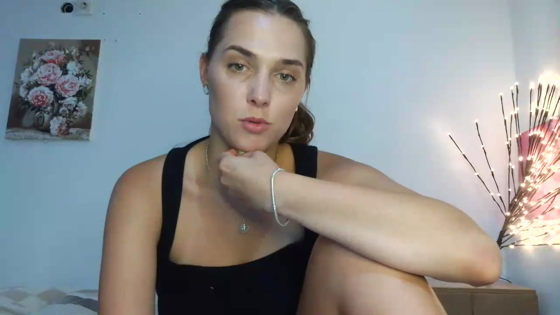Gallery image thumbnail from NayaFrost's myfreecams stream on, 08/21/2026, 16:04 image 12 of 20