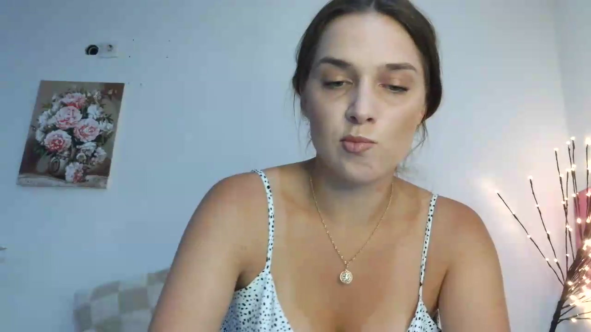 Gallery image thumbnail from NayaFrost's myfreecams stream on, 08/24/2026, 12:46 image 18 of 20