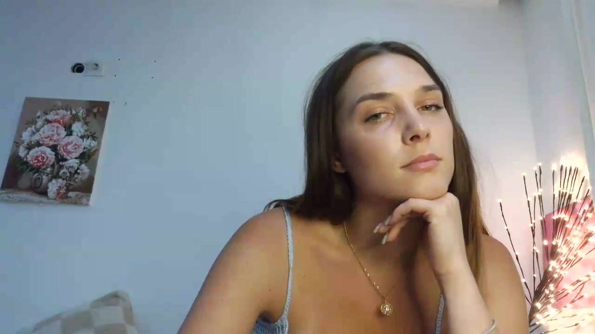 Gallery image thumbnail from NayaFrost's myfreecams stream on, 08/24/2026, 14:41 image 17 of 20