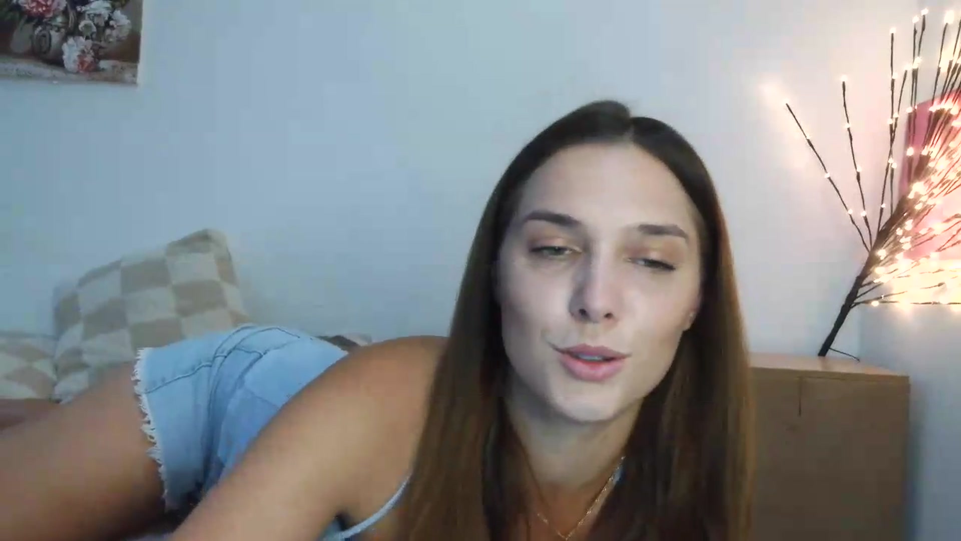 Gallery image thumbnail from NayaFrost's myfreecams stream on, 08/24/2026, 15:03 image 5 of 20