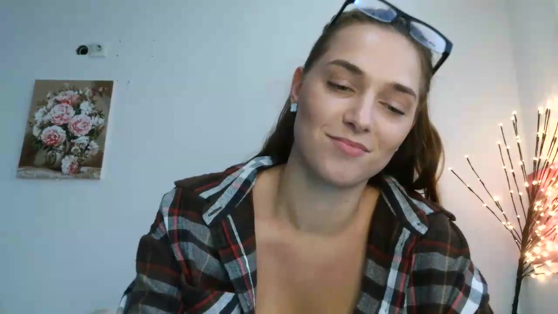 Gallery image thumbnail from NayaFrost's myfreecams stream on, 08/26/2026, 11:06 image 20 of 20