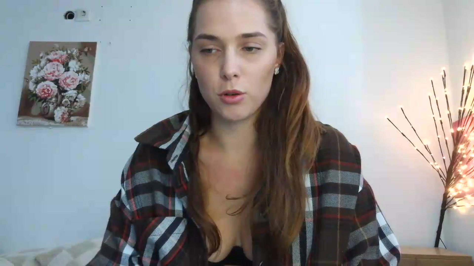 Gallery image thumbnail from NayaFrost's myfreecams stream on, 08/26/2026, 11:49 image 16 of 20