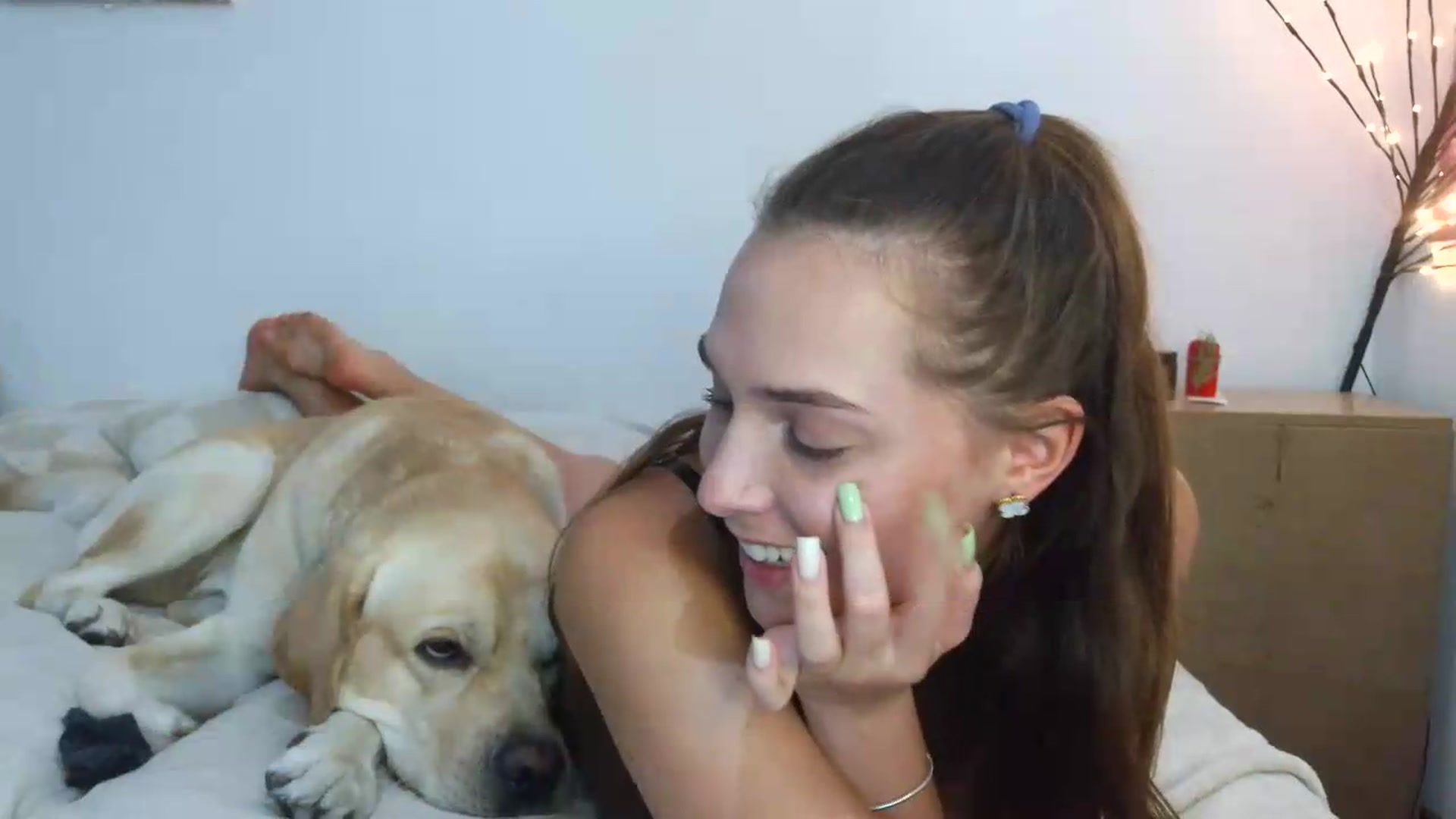 Gallery image thumbnail from NayaFrost's myfreecams stream on, 08/26/2026, 18:10 image 20 of 20