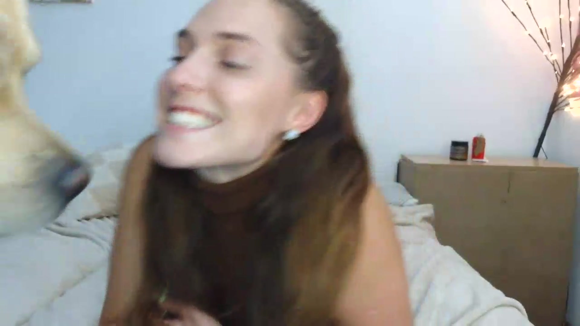 Gallery image thumbnail from NayaFrost's myfreecams stream on, 08/26/2026, 18:10 image 16 of 20