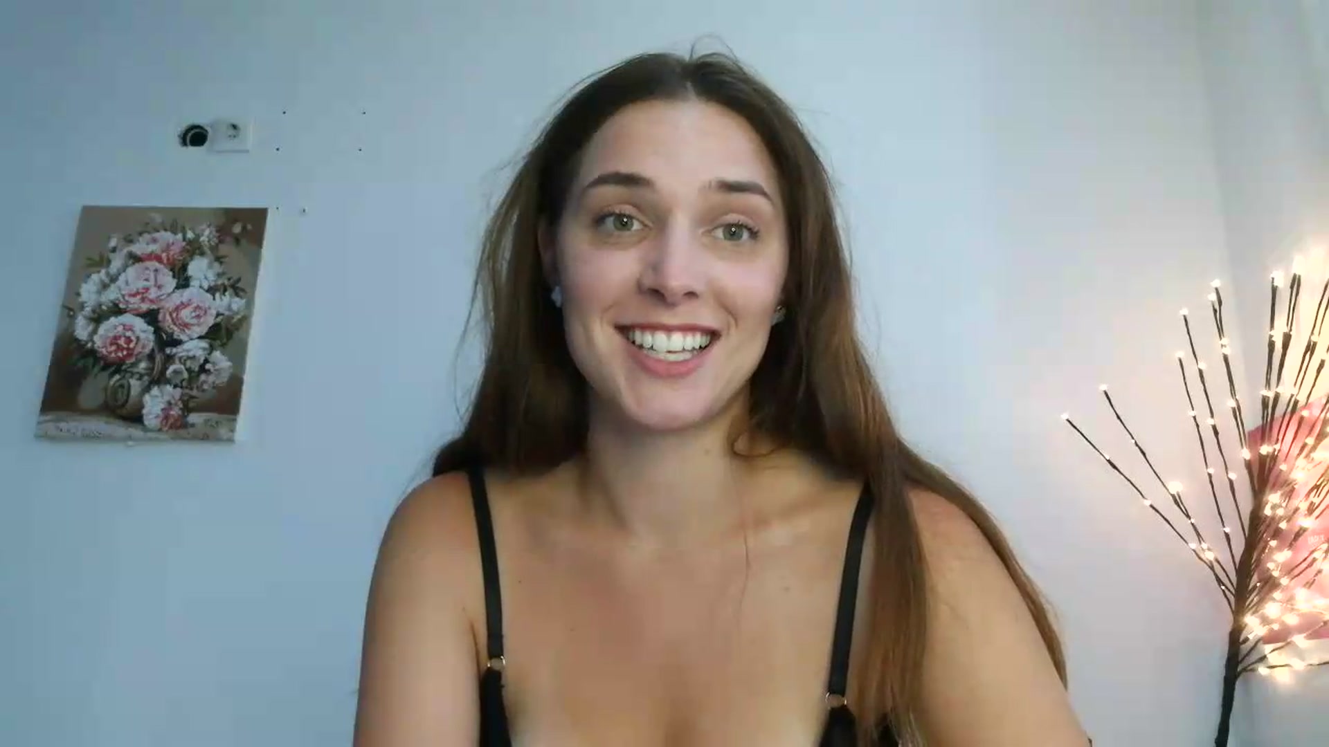 Gallery image thumbnail from NayaFrost's myfreecams stream on, 08/26/2026, 18:11 image 12 of 20