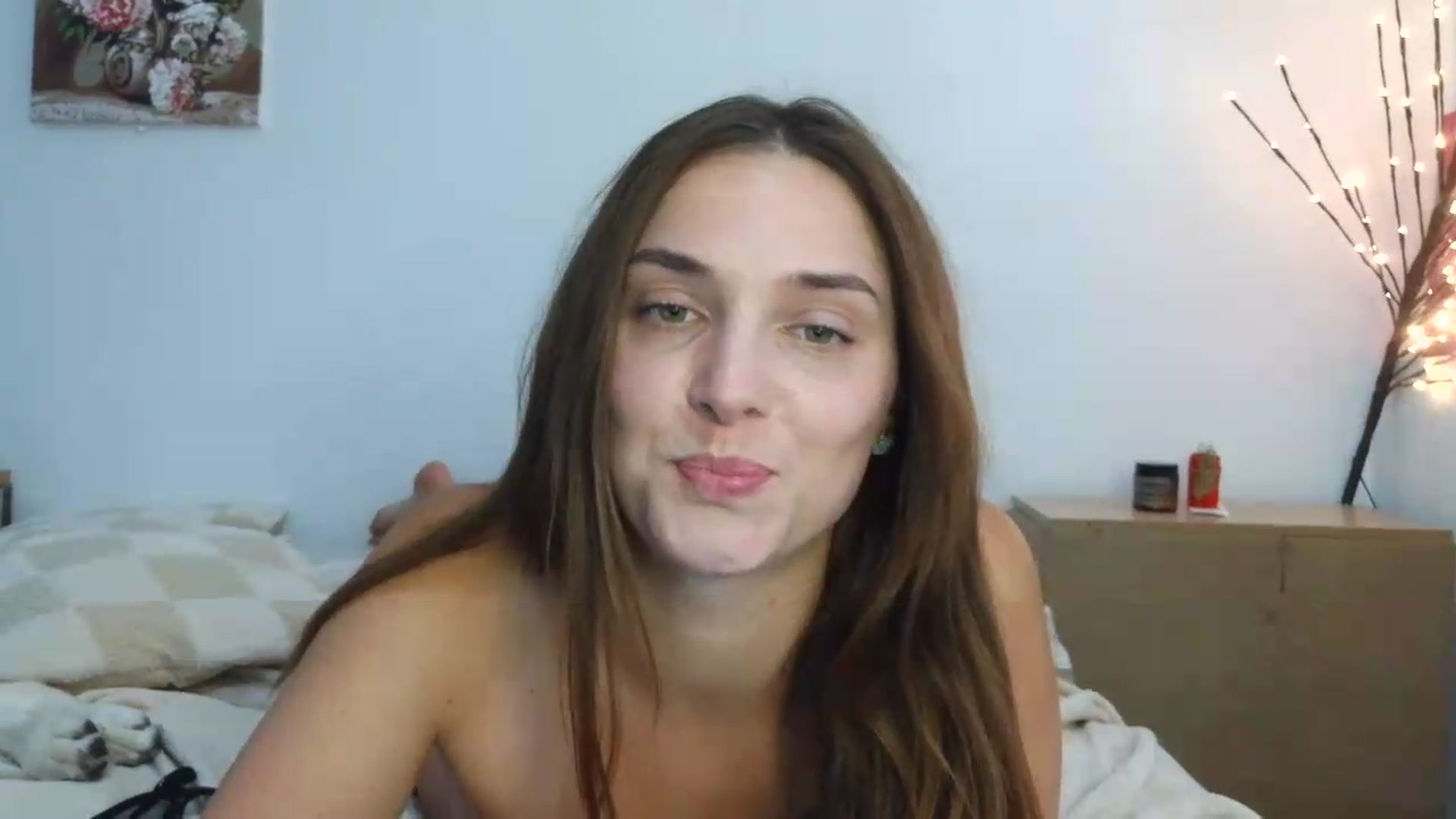 Gallery image thumbnail from NayaFrost's myfreecams stream on, 08/26/2026, 18:11 image 18 of 20