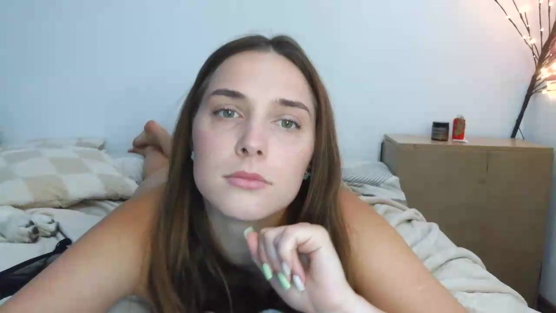 Gallery image thumbnail from NayaFrost's myfreecams stream on, 08/26/2026, 18:10 image 4 of 20