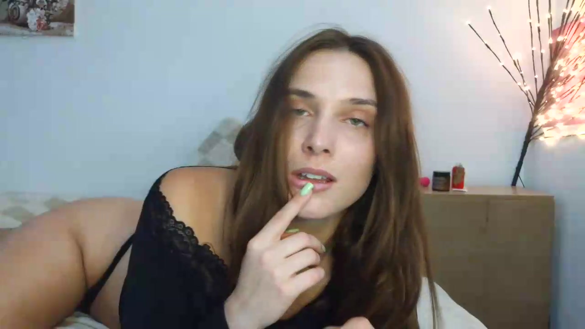 Gallery image thumbnail from NayaFrost's myfreecams stream on, 08/27/2026, 14:21 image 5 of 20