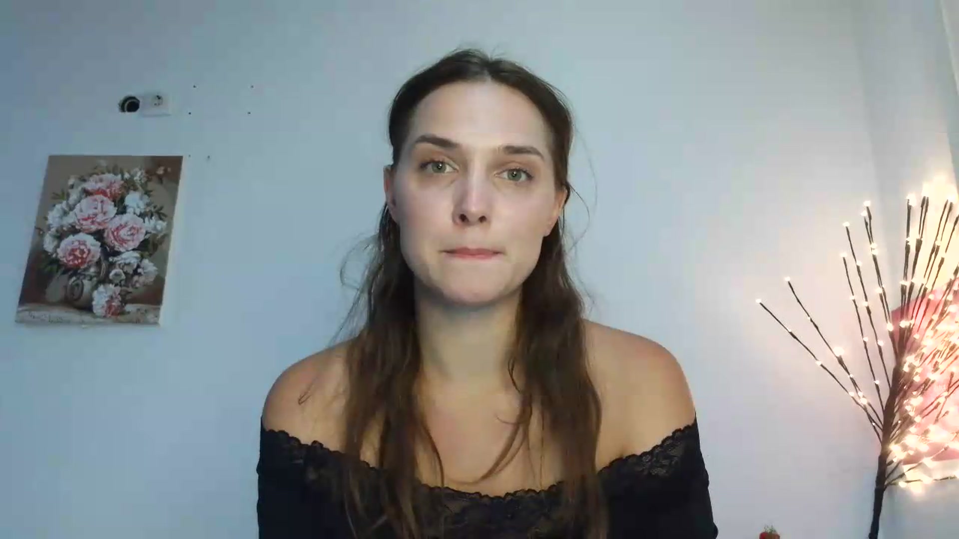 Gallery image thumbnail from NayaFrost's myfreecams stream on, 08/27/2026, 15:24 image 3 of 20