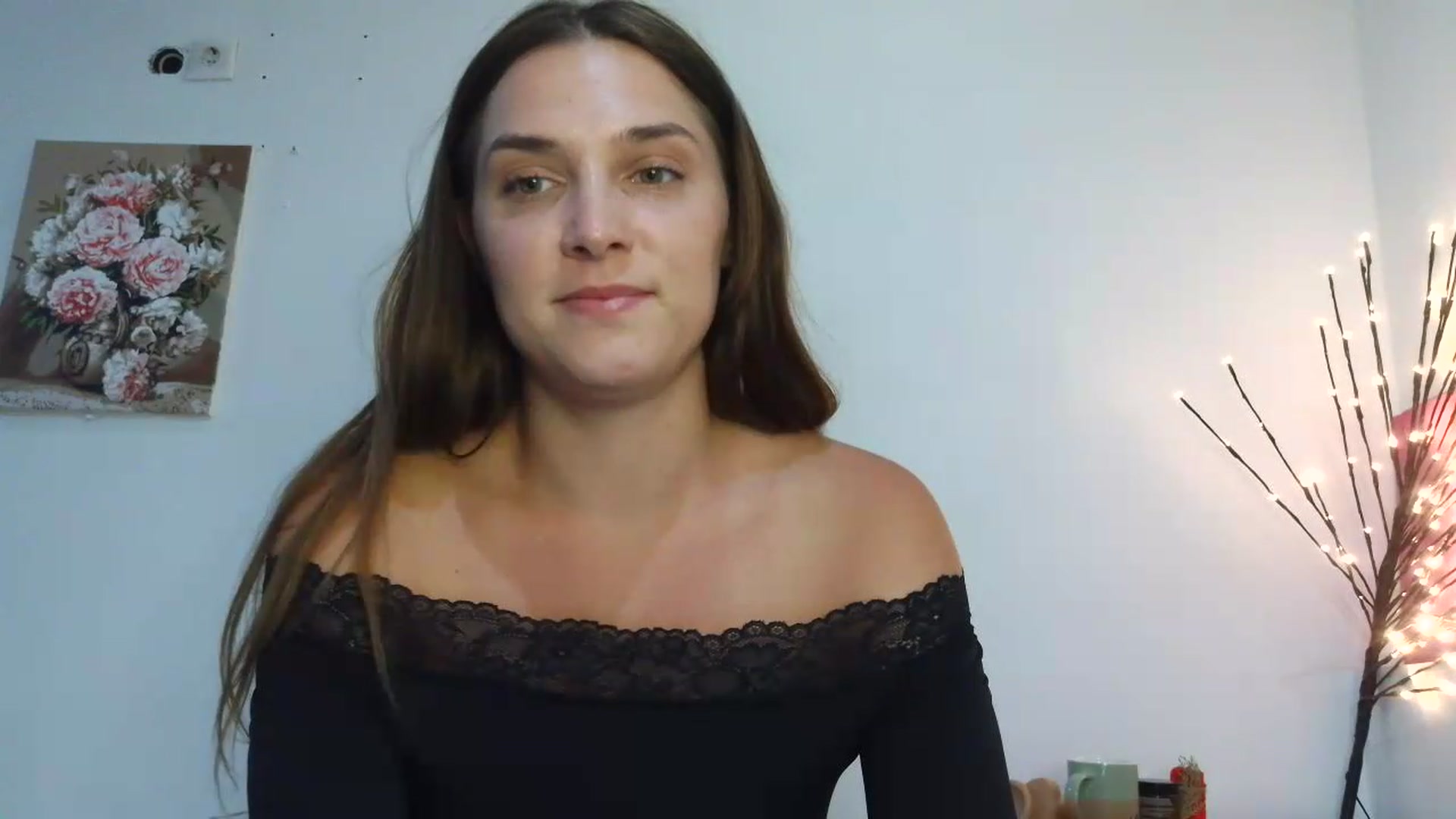 Gallery image thumbnail from NayaFrost's myfreecams stream on, 08/27/2026, 17:00 image 16 of 20