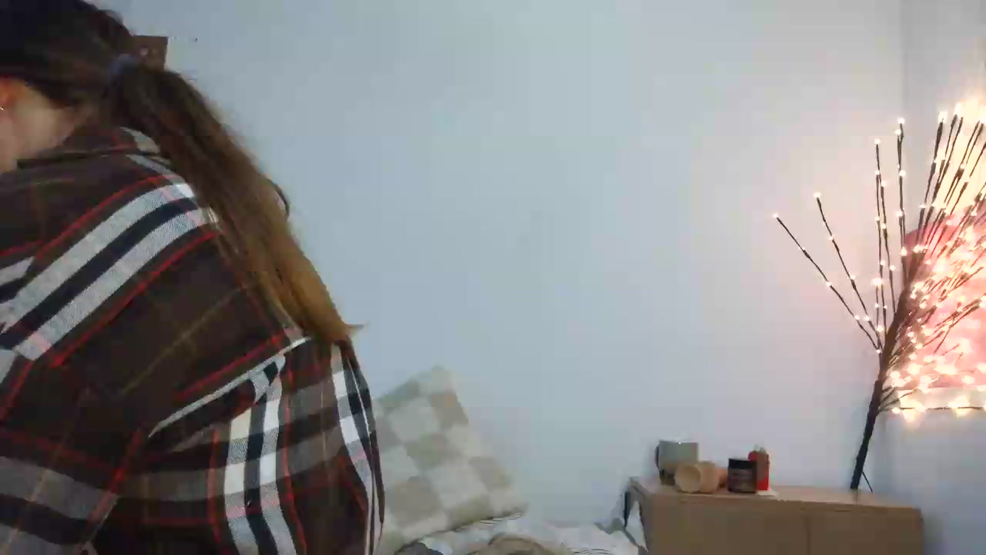 Gallery image thumbnail from NayaFrost's myfreecams stream on, 08/28/2026, 15:43 image 15 of 20