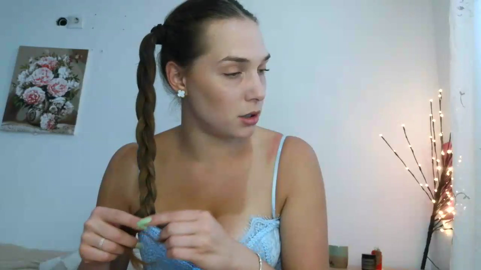 Gallery image thumbnail from NayaFrost's myfreecams stream on, 08/30/2026, 10:26 image 19 of 20