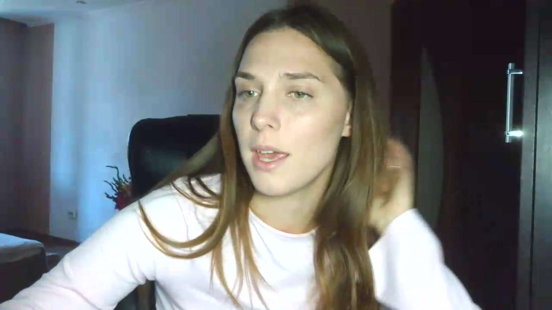 Gallery image thumbnail from NayaFrost's myfreecams stream on, 09/11/2026, 12:51 image 19 of 20