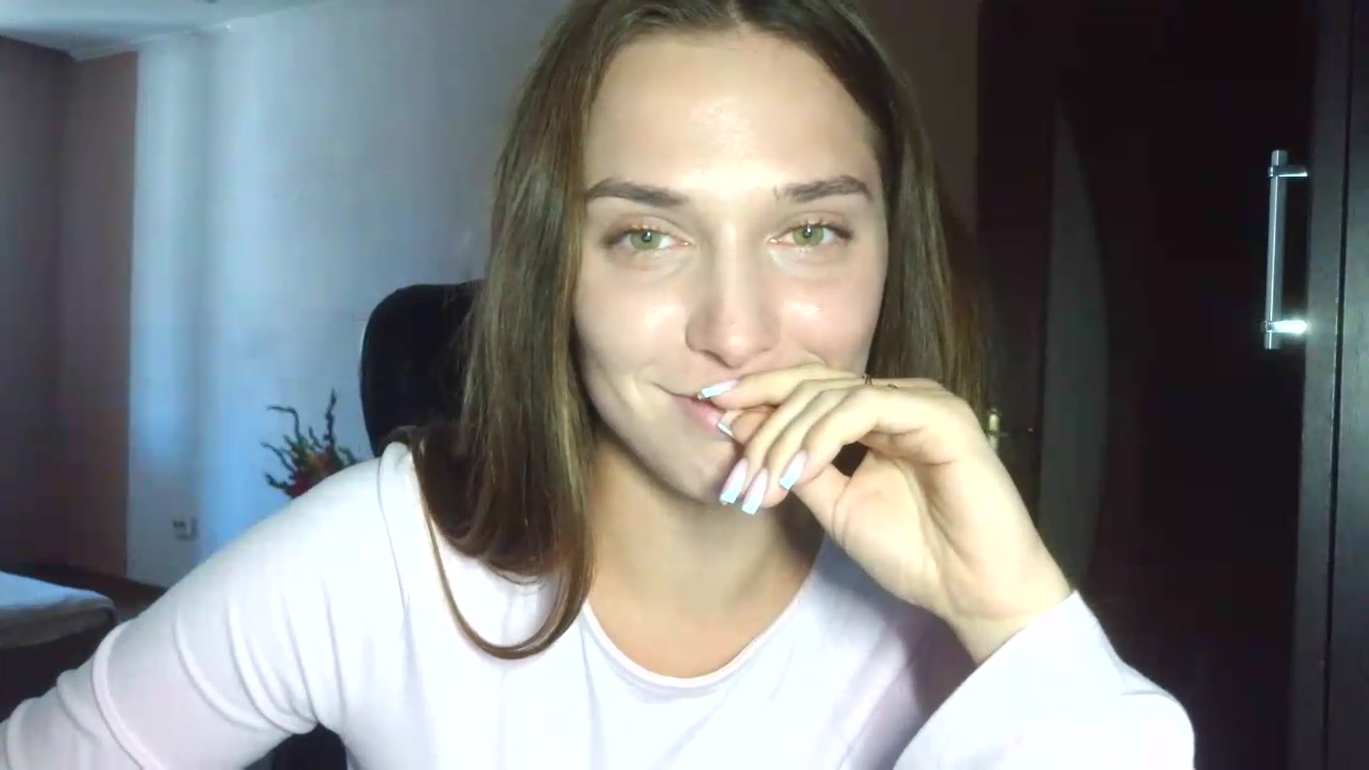 Gallery image thumbnail from NayaFrost's myfreecams stream on, 09/11/2026, 12:51 image 6 of 20