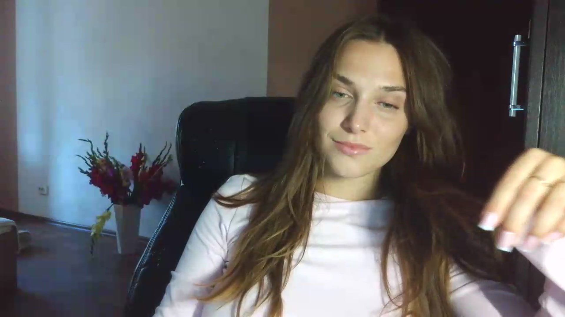 Gallery image thumbnail from NayaFrost's myfreecams stream on, 09/11/2026, 14:29 image 3 of 20