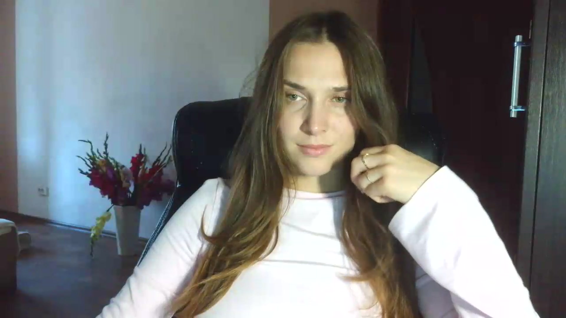 Gallery image thumbnail from NayaFrost's myfreecams stream on, 09/11/2026, 14:29 image 4 of 20