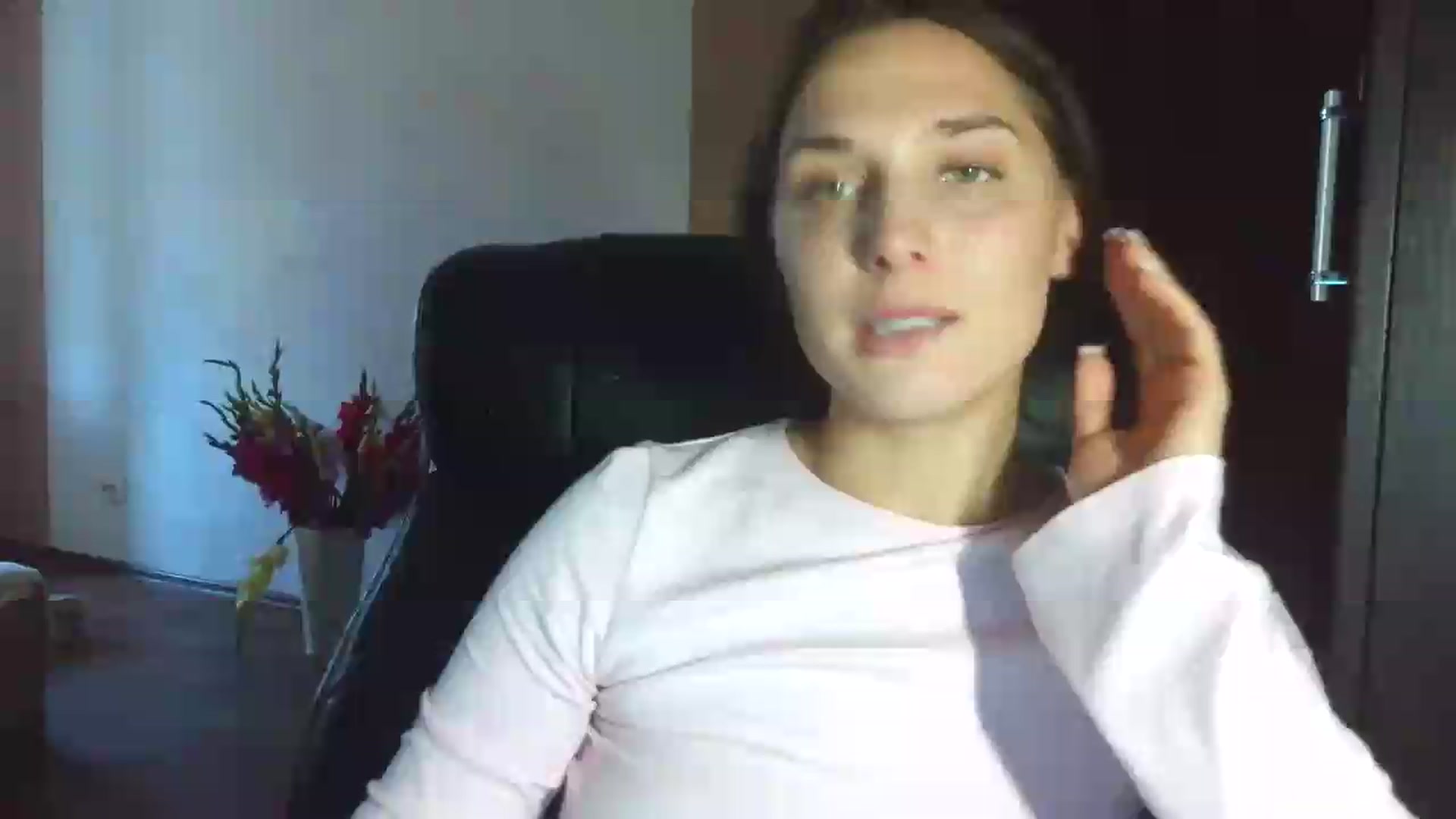 Gallery image thumbnail from NayaFrost's myfreecams stream on, 09/11/2026, 14:29 image 1 of 20