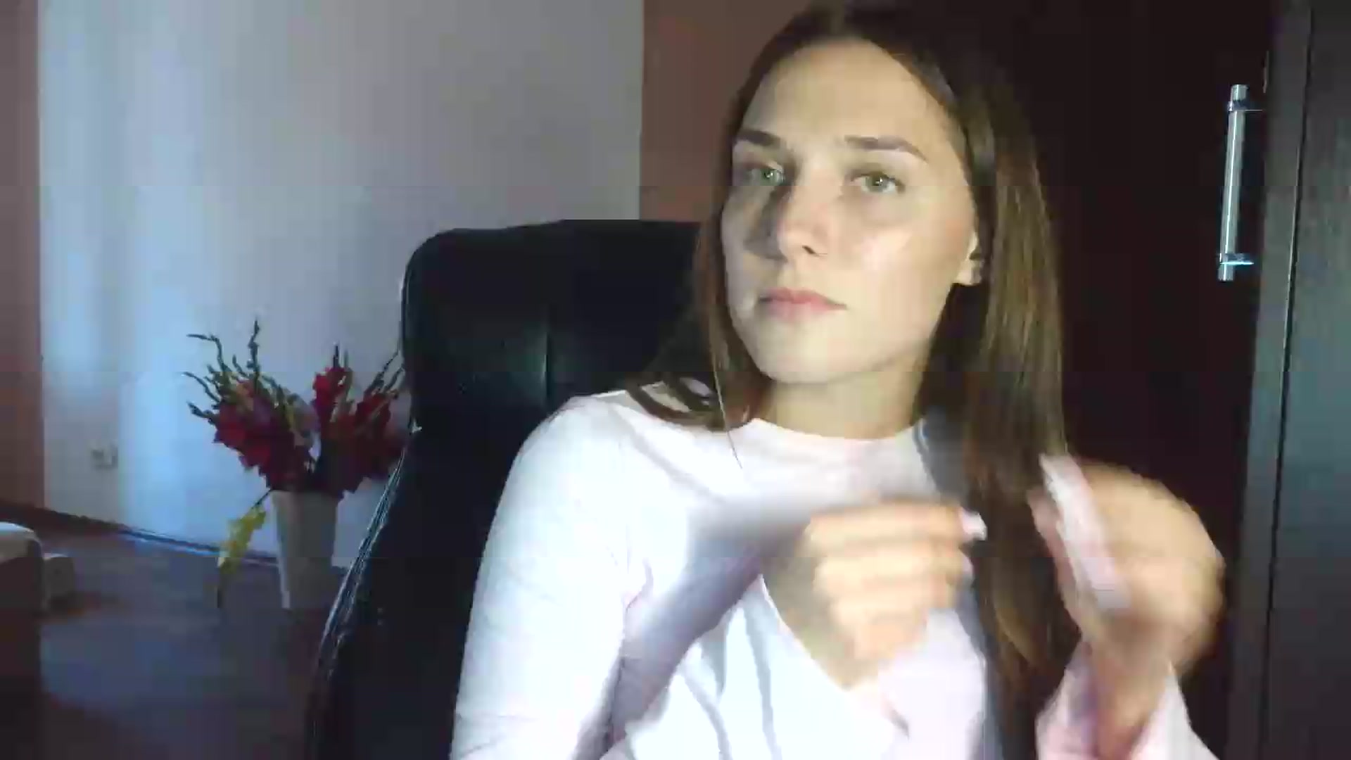 Gallery image thumbnail from NayaFrost's myfreecams stream on, 09/11/2026, 14:49 image 5 of 20