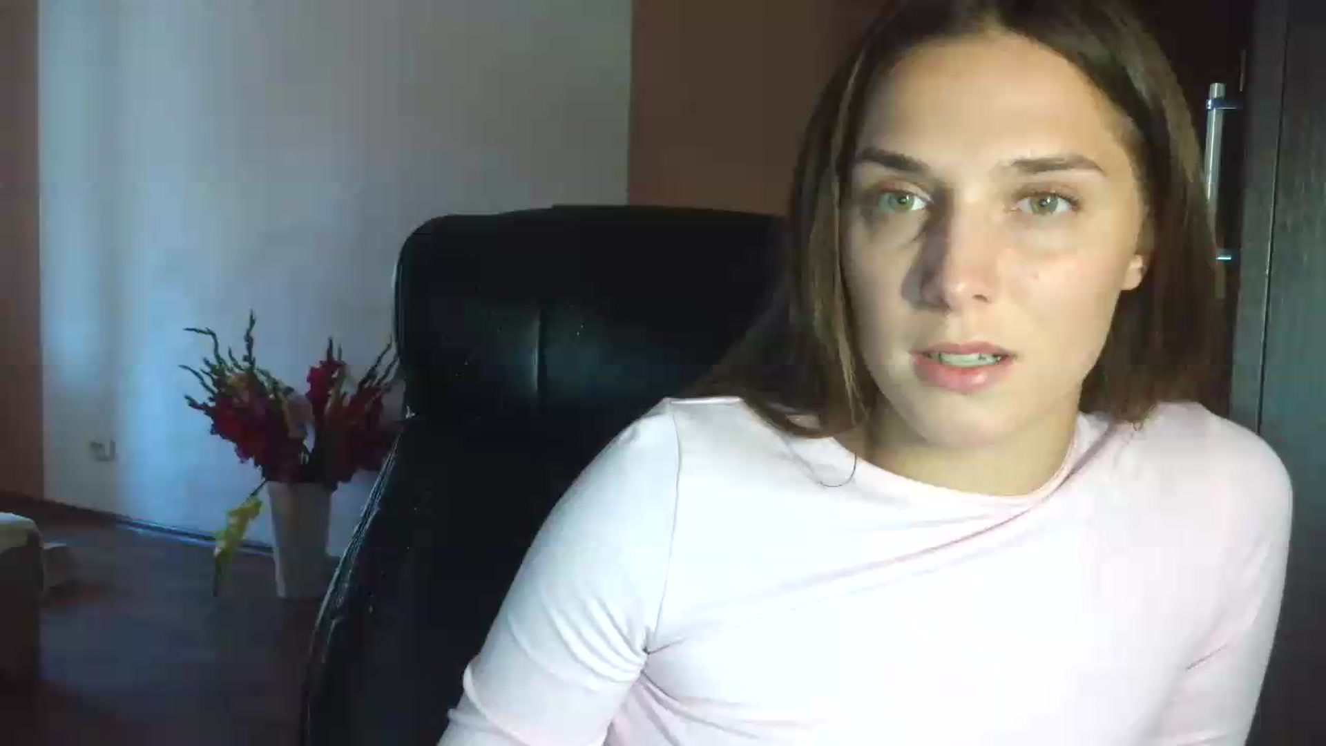 Gallery image thumbnail from NayaFrost's myfreecams stream on, 09/11/2026, 14:49 image 3 of 20
