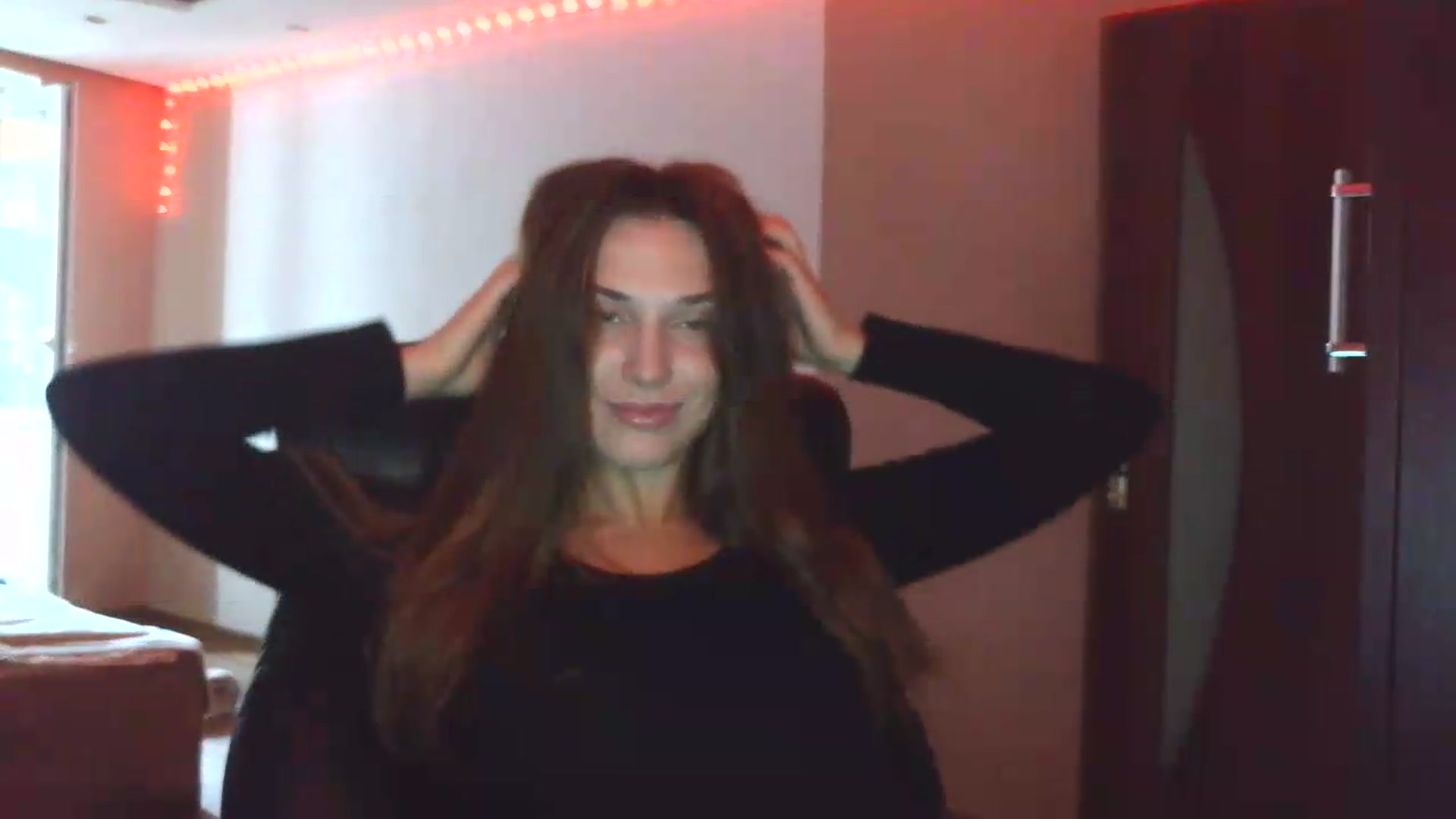 Gallery image thumbnail from NayaFrost's myfreecams stream on, 09/12/2026, 11:55 image 14 of 20