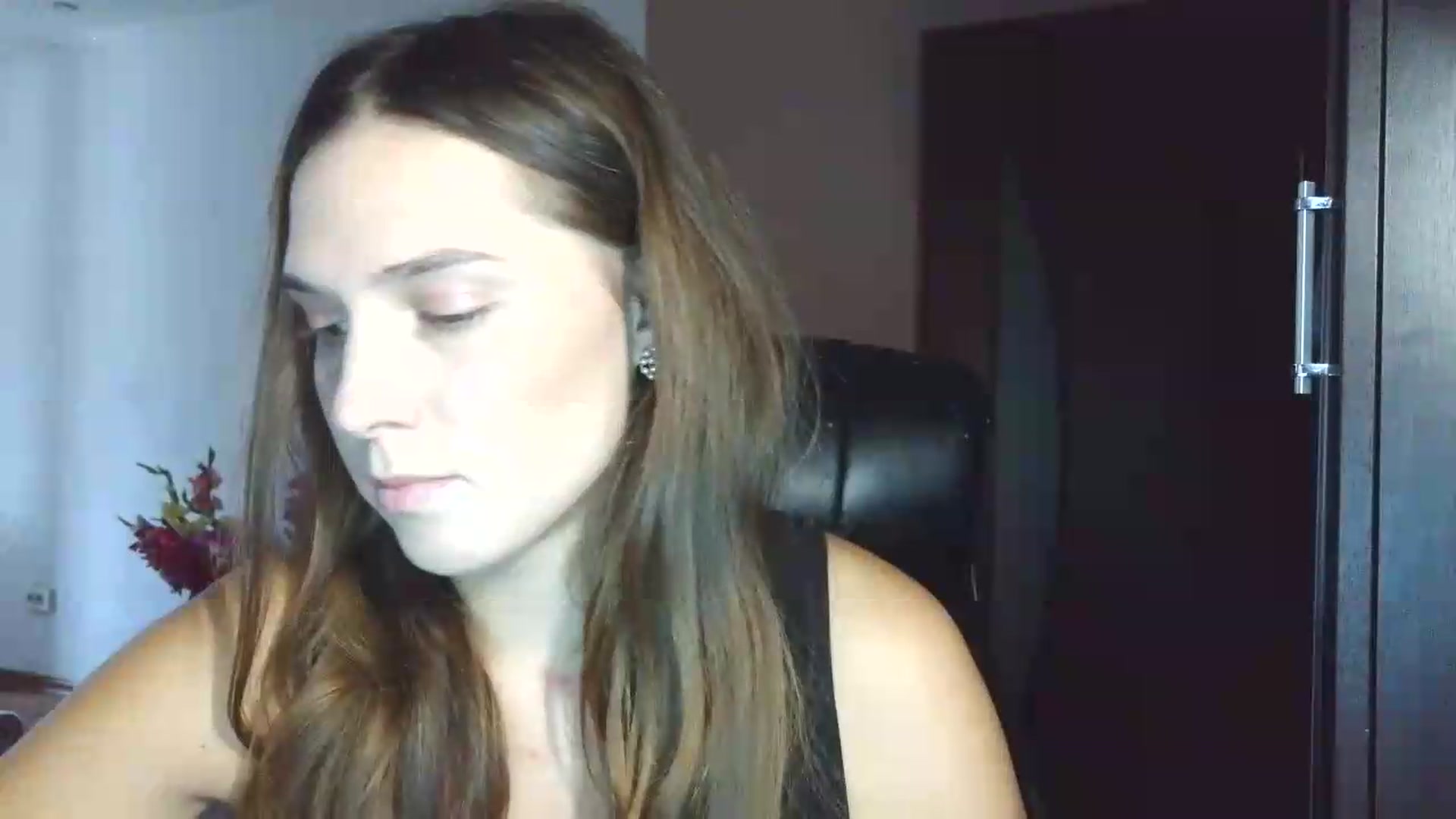 Gallery image thumbnail from NayaFrost's myfreecams stream on, 09/14/2026, 11:58 image 7 of 20