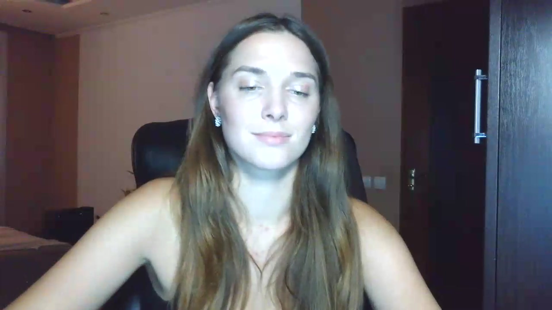 Gallery image thumbnail from NayaFrost's myfreecams stream on, 09/14/2026, 15:41 image 20 of 20