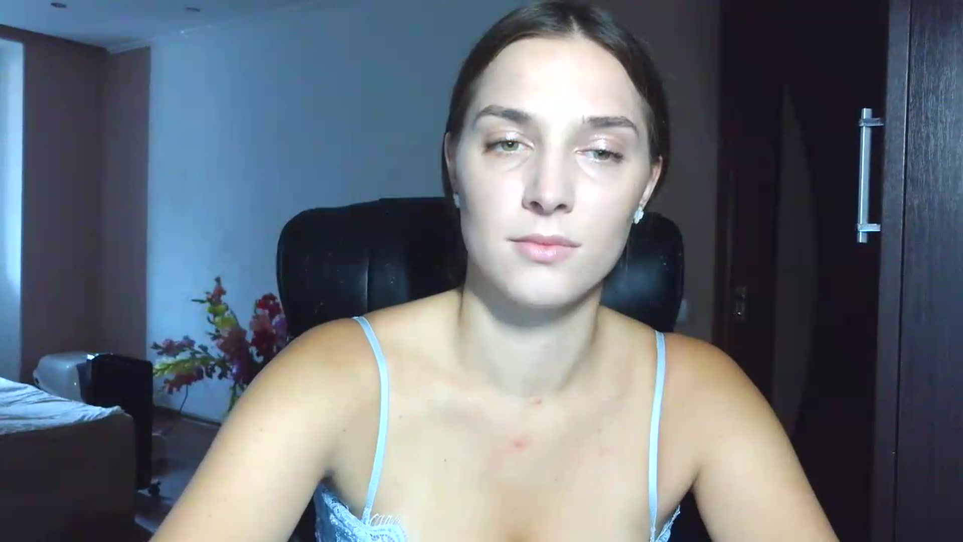 Gallery image thumbnail from NayaFrost's myfreecams stream on, 09/15/2026, 11:49 image 16 of 20