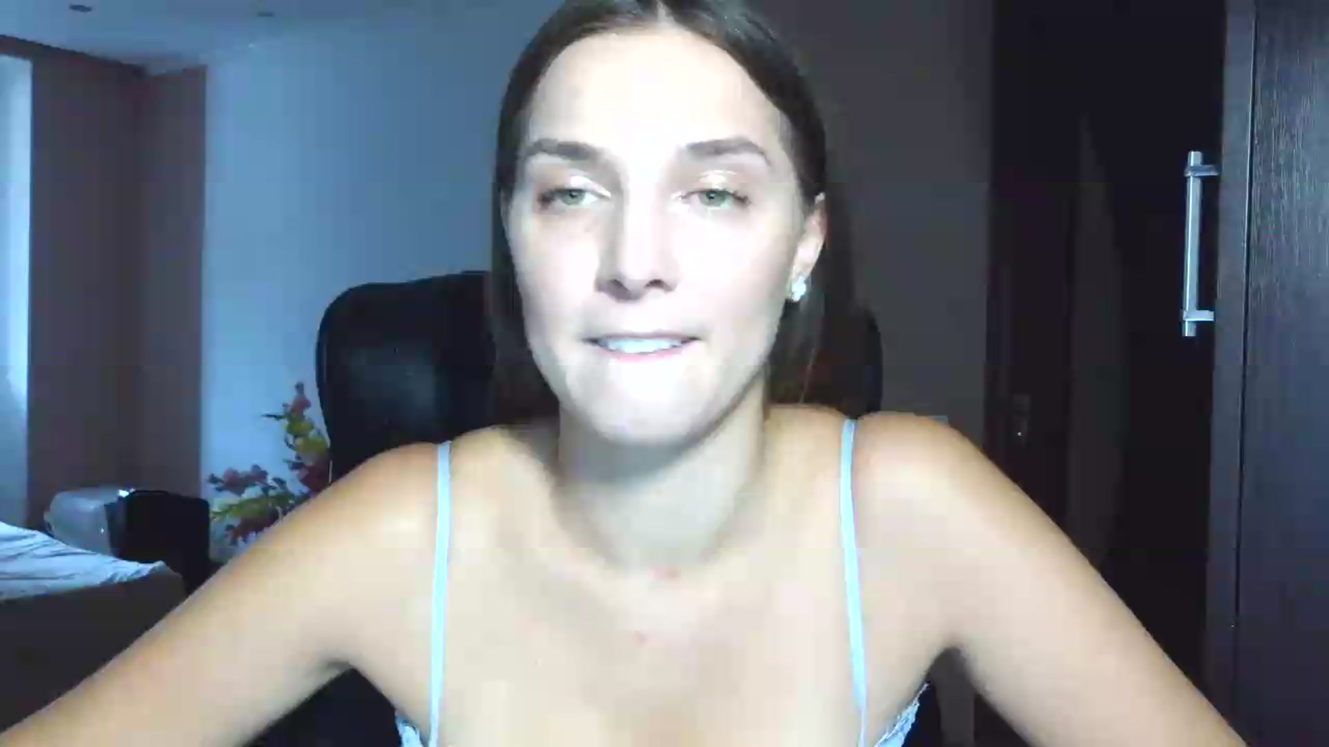 Gallery image thumbnail from NayaFrost's myfreecams stream on, 09/15/2026, 12:05 image 5 of 20