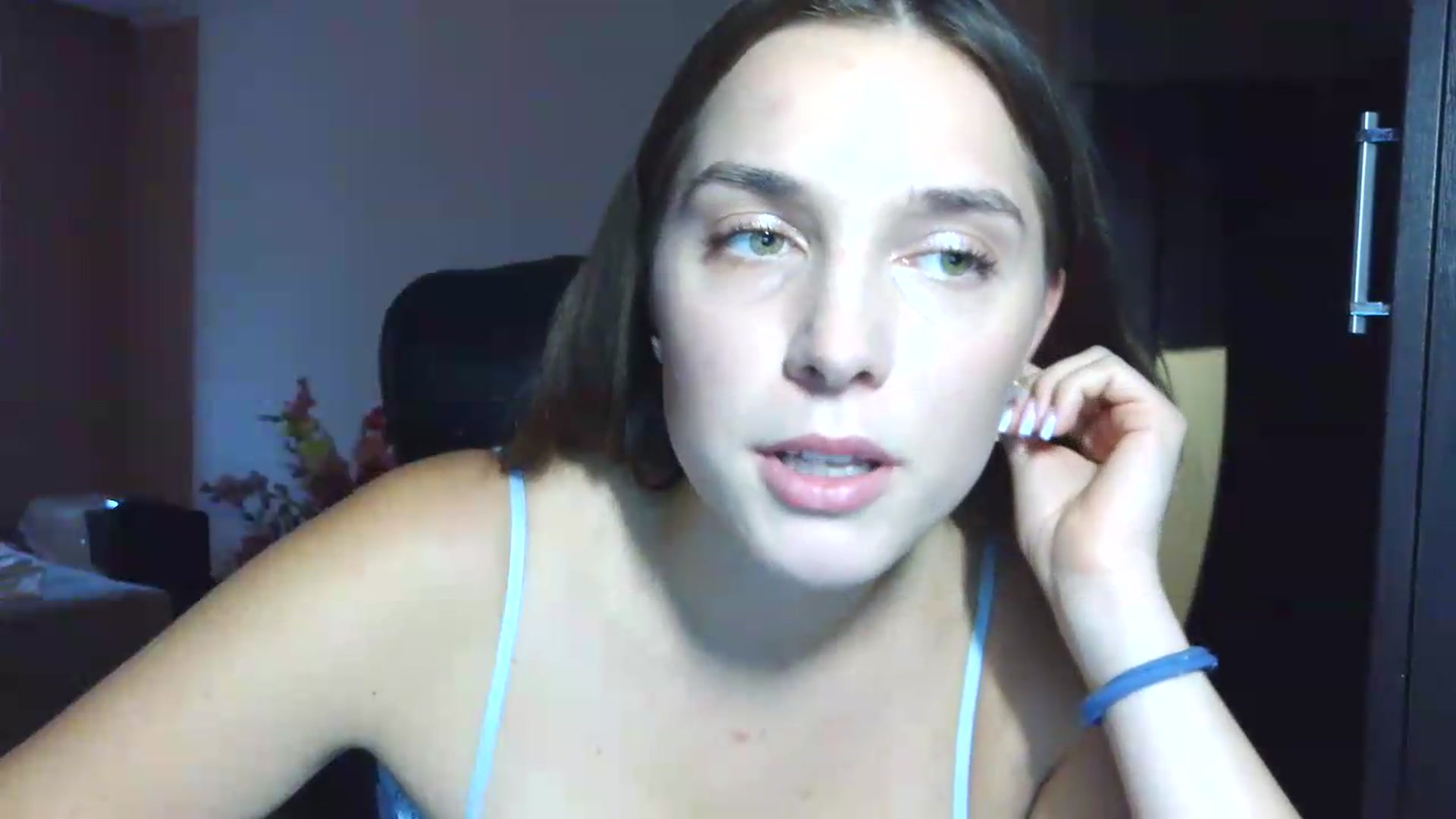 Gallery image thumbnail from NayaFrost's myfreecams stream on, 09/15/2026, 14:15 image 11 of 20